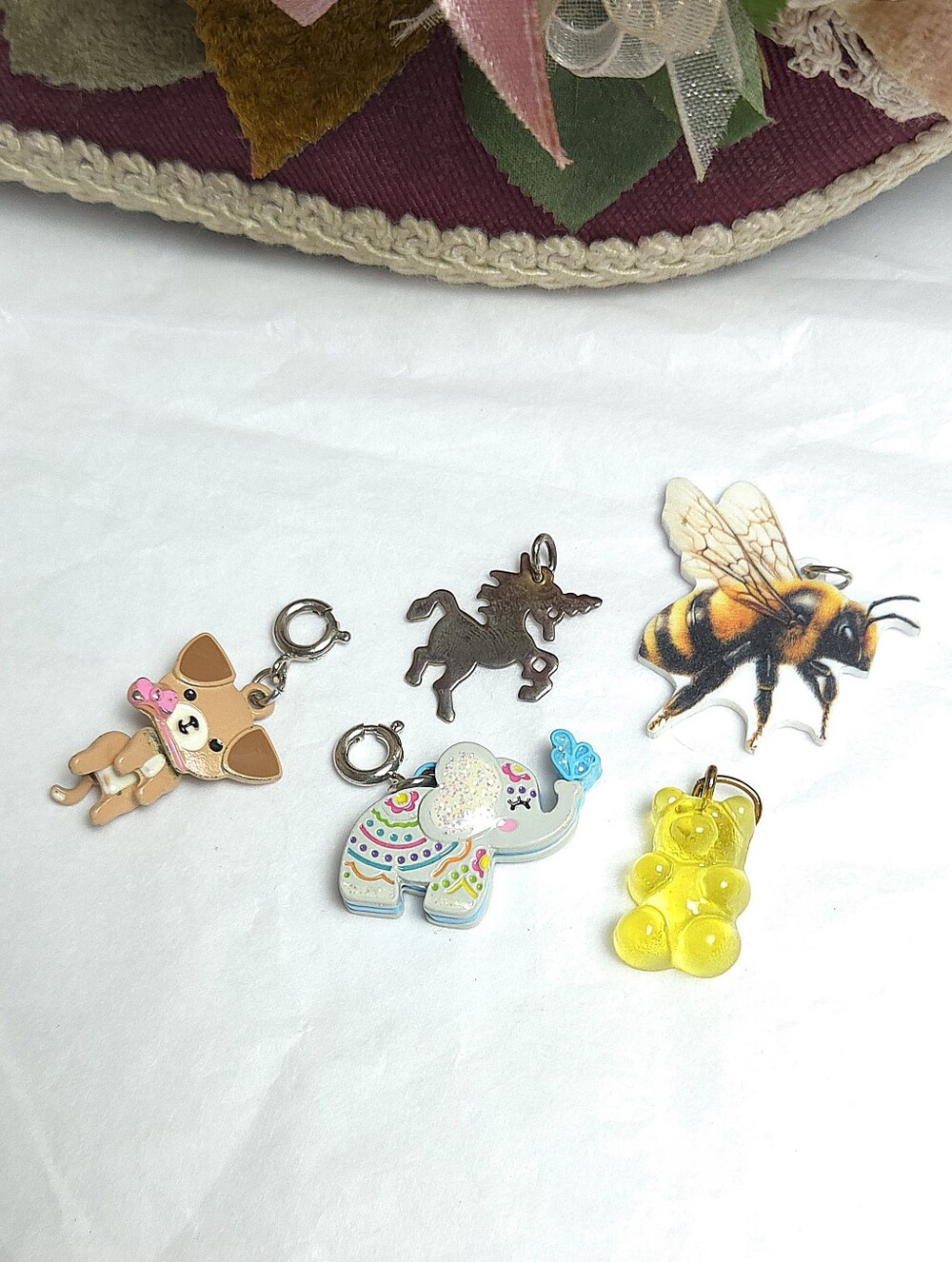 5 Charm Lot Gummy Bear Unicorn Elephant Puppy Dog Bee Happy Birthday Theme